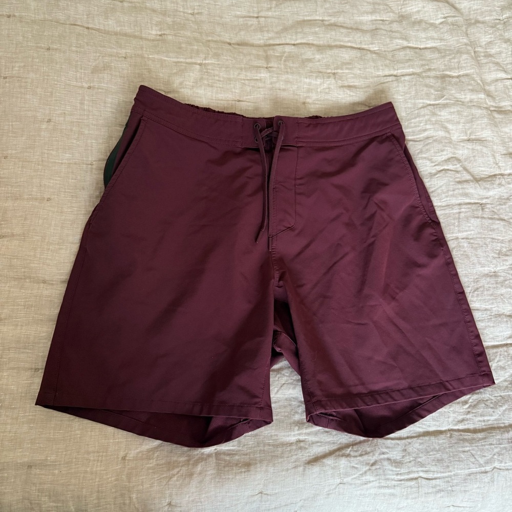 Ten Thousand The Foundation Short 7” Size Large